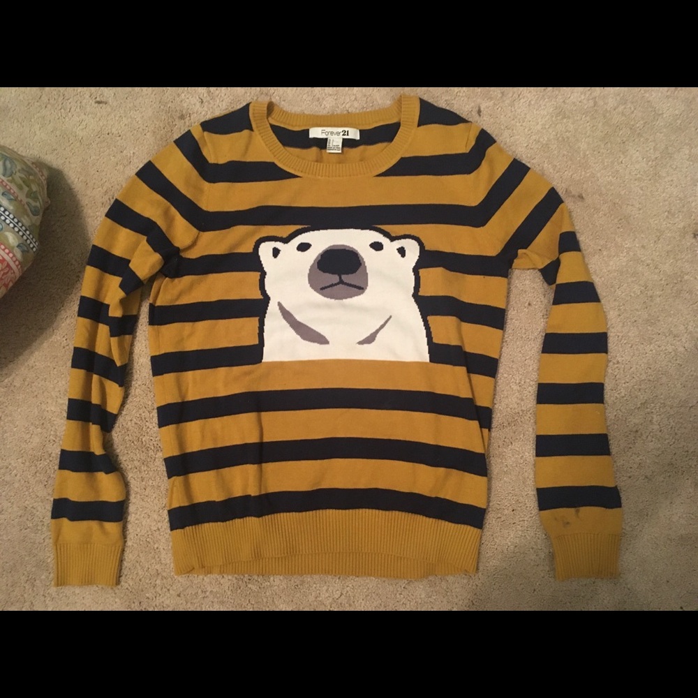Striped sweater with polar bear face - Picture 1 of 1